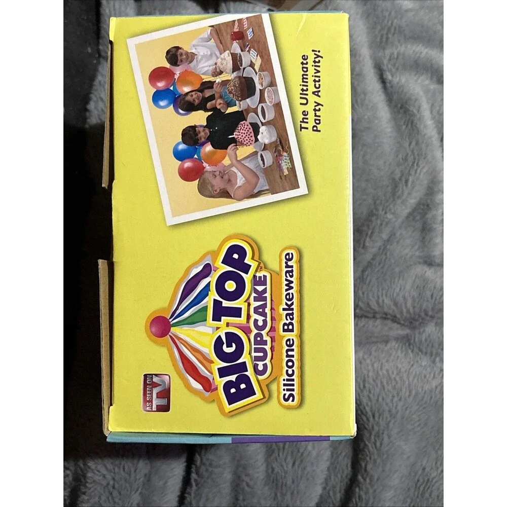 Big Top Cupcake Silicone Bakeware As Seen on TV Brand New In Box